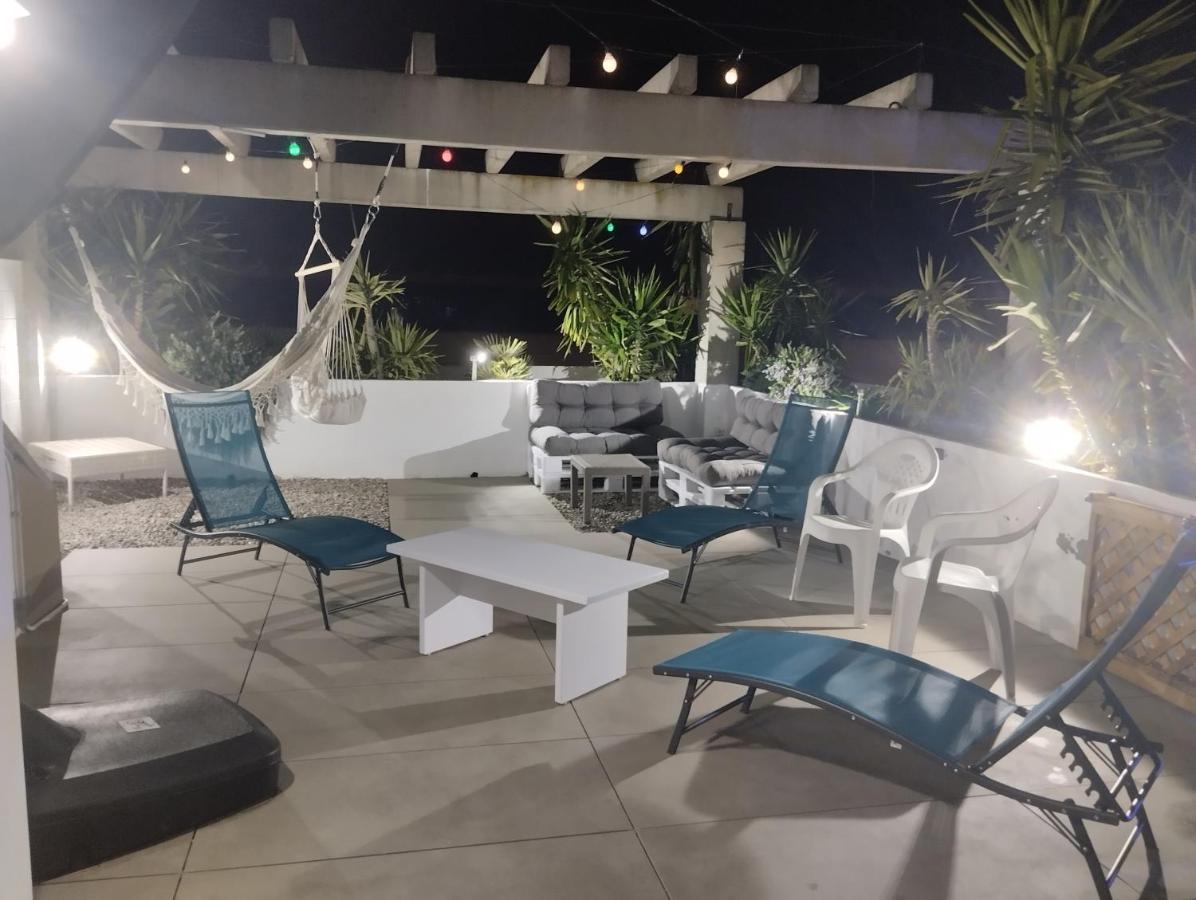 Atico Of 3 Rooms, Total 130M² Just For You With A 60 M² Terrace, Swimming Pool, Mountain And Marina View. Roses Buitenkant foto